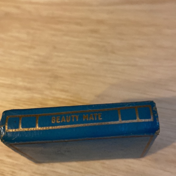 Ephemera 1950’s Mini Beauty Mate Book Photo Album - Picture 7 of 10